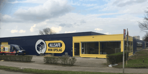 Een dag uit de werkweek van Sanne, Vestigingsmanager bij ALLSAFE Mini Opslag Sittard