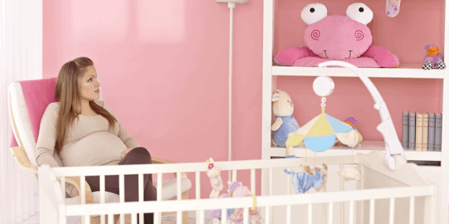 Een baby op komst: zo maak je ruimte voor de babykamer!