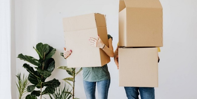 Verhuisdozen inpakken